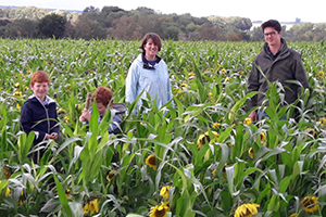 La Famille Piot dans les champs